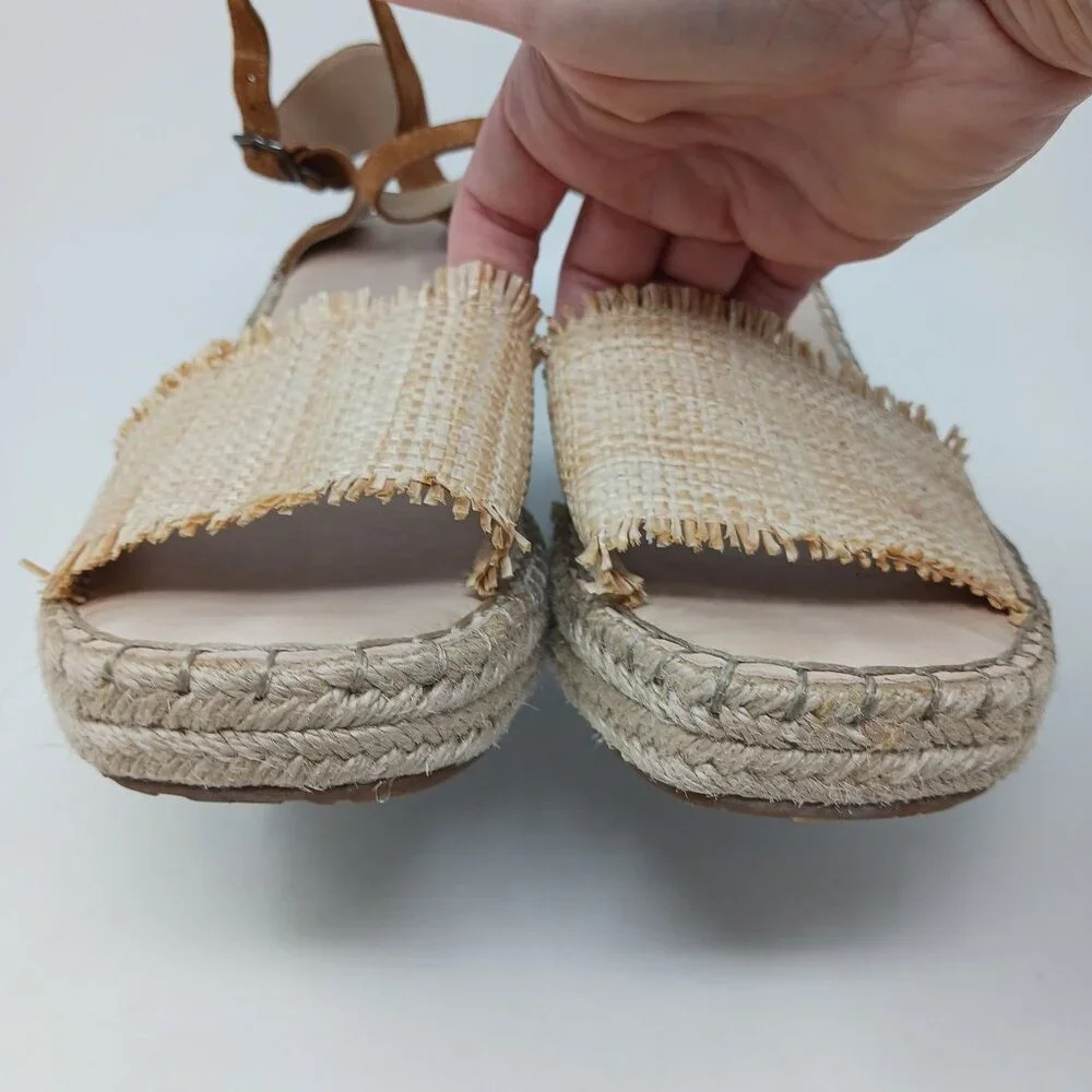 Chocolat Blu Isadora Espadrille Wedge Sandals 9.5 Cream Raffia